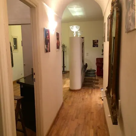 Zia Mary Della Rocca Apartamento Turín
