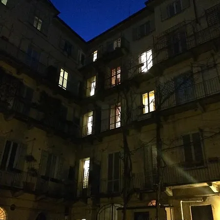Zia Mary Della Rocca Appartement Turin